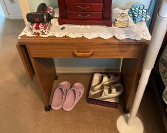 Crocks, pole for stability- small jewelry cabinet, tiny jewelry box