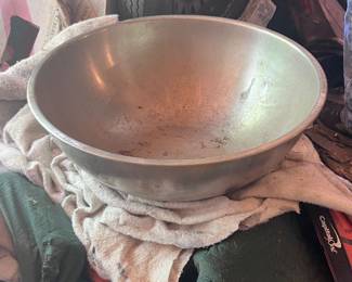 Large mixing bowls