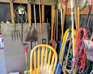 garage shovels