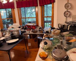 Kitchenwares galore!!