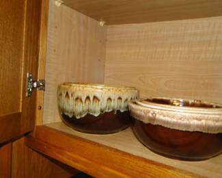 Hull Brown dipped mixing and serving bowls