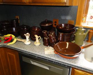 Vintage Marcrest "Daisy Dot" brown glazed stoneware