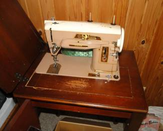 Singer sewing machine