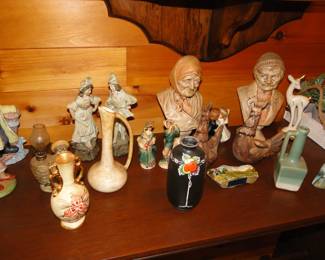 Lots of great figurines and decorative items