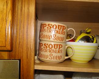 Vintage soup mugs