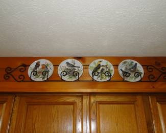 Decorative bird plates