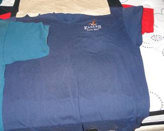 More and more men's vintage T-shirts