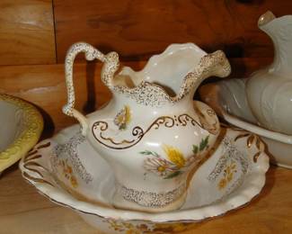Another vintage bowl and pitcher