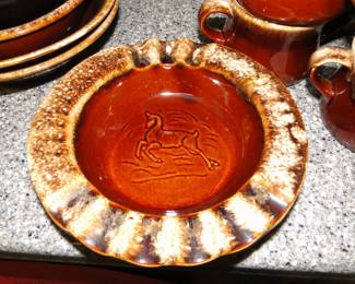 Vintage Hull Pottery ashtray