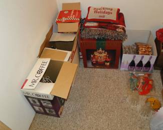 Lots of vintage Christmas items