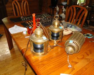 Vintage train car lights