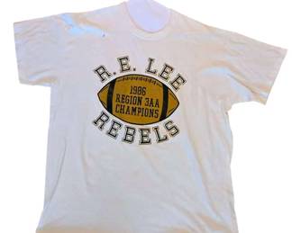 Vintage are early Rebels 1986 champion t-shirt