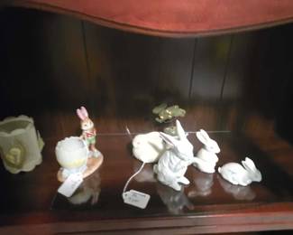 Rabbit figurines