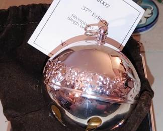 2007 Wallace sterling silver plated sleigh bell with box and velvet bag