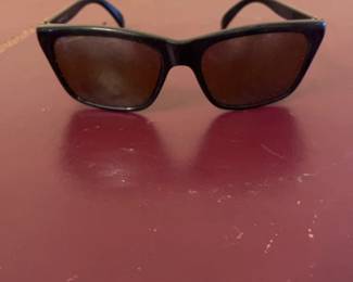 Soncloud  Classic Black Cat-Eye Sunglasses