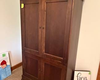 TV cabinet/wardrobe