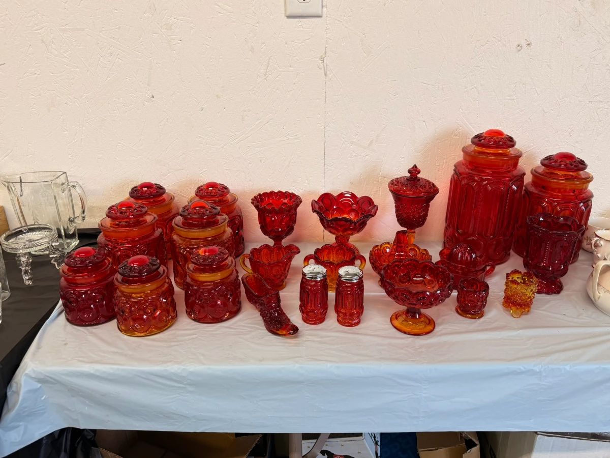 Amberina Moon and Star canisters and various other pieces. Some are Daisy and Button pattern.