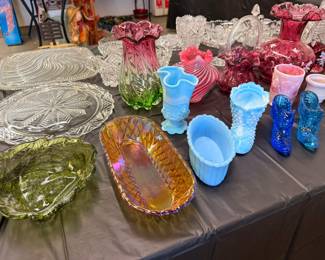 Various Fenton pieces, slag vase, slag cup. 