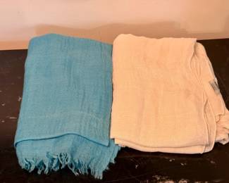 (2) Scarves Feat REI Acrylic Scarf