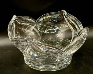 Gorgeous Crystal Lotus Bowl