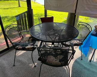 Outdoor Patio Set wire mesh