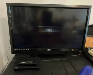Vizio Smart TV with Blu ray
