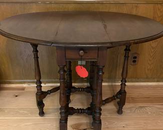 Gate Leg Table
