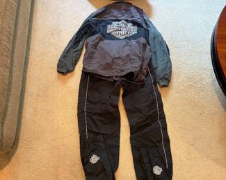 Harley Davidson Rain Suit Size Large