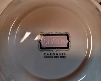 1958 Carousel Sevron china, 12-piece complete set