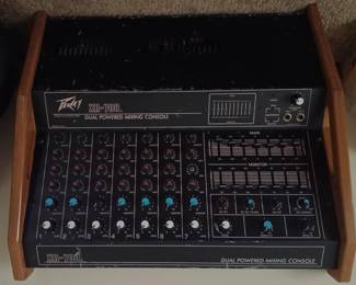 Peavy XR-700 Mixing Console