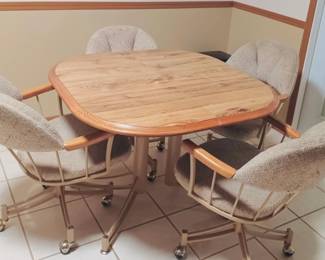 5-piece kitchenette set