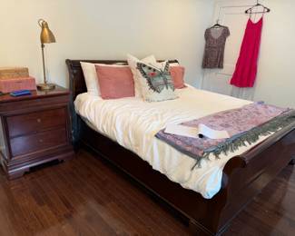 Kimball "Louis Philippe" king bedroom set
