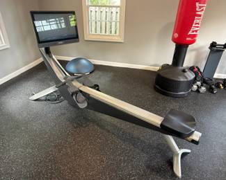 Hydrow machine