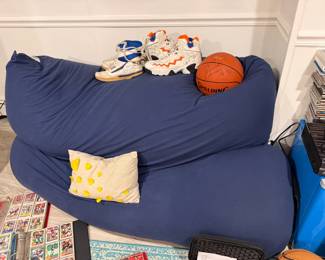 Yogibo Double Max bead bag sofa / bed