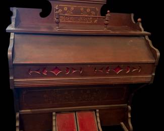 BEETHOVEN PIANO ORGAN CO - ORGAN / HARMONIUM 1890S