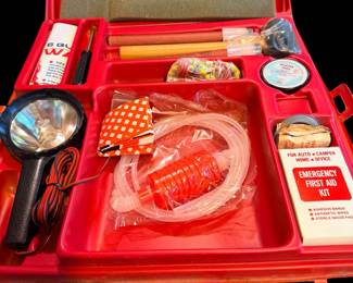 Roadside emergency kit in case