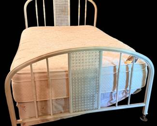 Vintage DOUBLE BED IRON