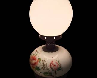 VINTAGE Underwriters Laboratories Hurricane Parlor Lamp Floral