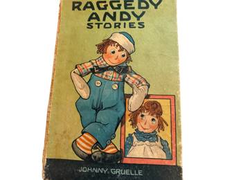 Vintage raggedy Andy hardback book