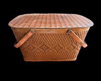 Vintage Wicker Picnic Baskety by Red-Man - Hinged Lid, Metal Handles, Geometric Design 1950’s