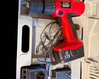 To shop drill with charger and case