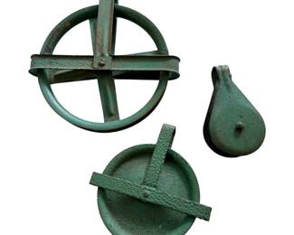 Vintage Metal Pulley’s