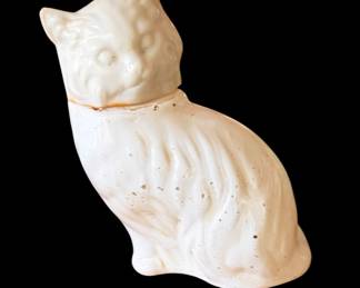 1970's Avon 3.5" White Milk Glass Cat *Topaz* Figurine Bottle