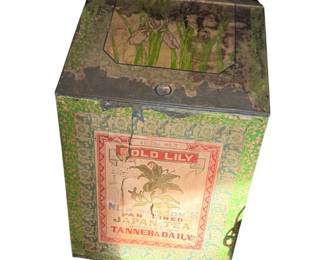 Vintage tea tin
