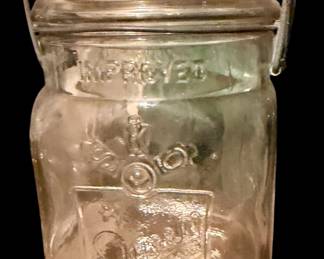 Queen Trademark Square Quart Canning Jar, W/ Lid