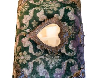 Antique Victorian Velvet Photo Album: with cabinet cards and tin types