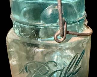 VTG Blue Ball Ideal Sure Seal Pint Jar Canning Fruit Jar Mason