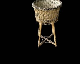 Vtg Wicker Rattan Basket Weave Planter Plant Stand