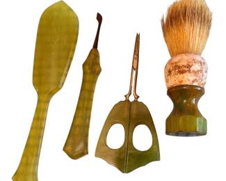 Vintage 1930s grooming set