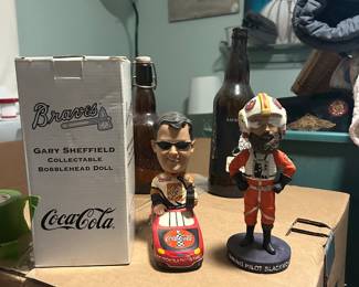 Bobble heads